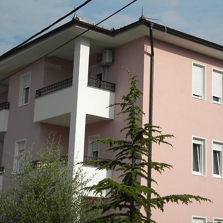 Apartment Srebrni Oblak Arandelovac Exterior photo